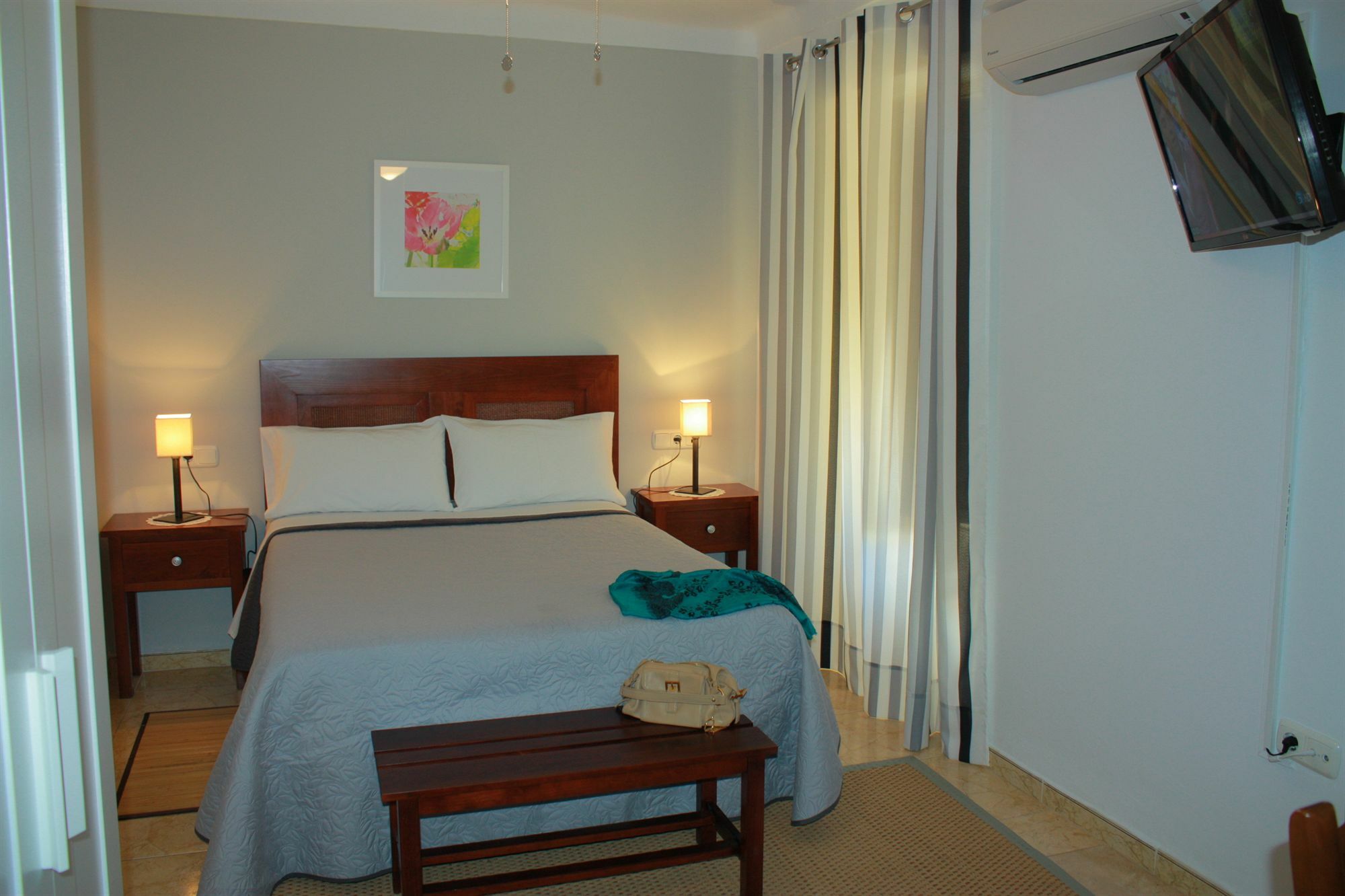 Hotel Toril Антекуера Екстериор снимка