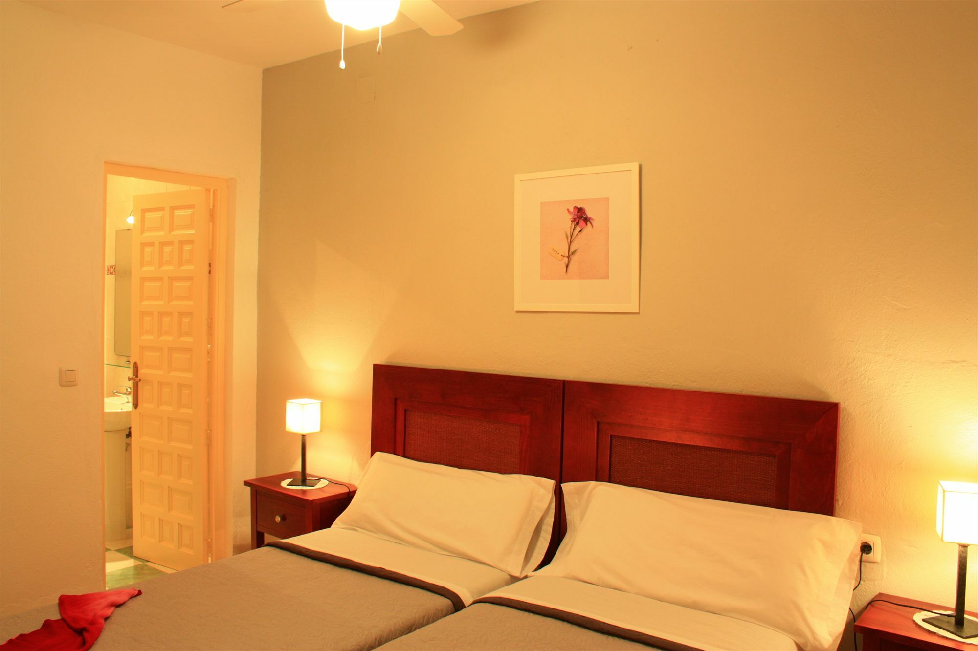 Hotel Toril Антекуера Екстериор снимка